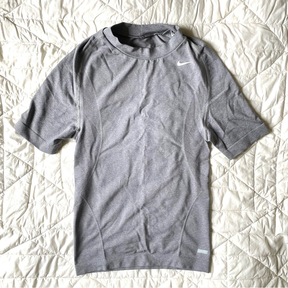 Nike Seamless Workout Top